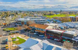 Freehold investment or development opportunity