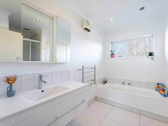 44 Barnes Street, Glenwood