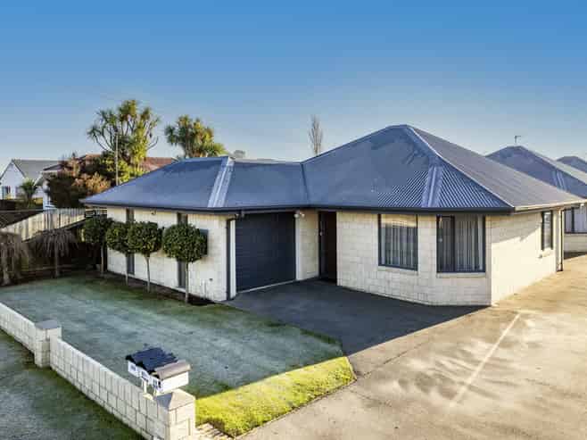26A Sawyers Arms Road, Northcote