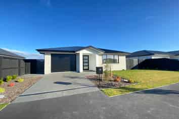 68 Benashet Drive, Lincoln