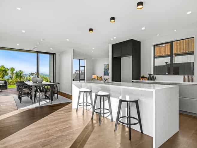 14 Picnic Point Road, Hobsonville