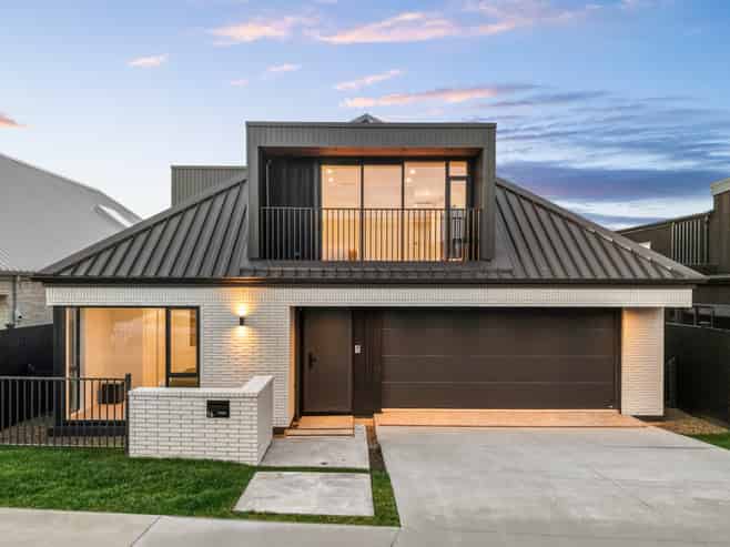 14 Picnic Point Road, Hobsonville