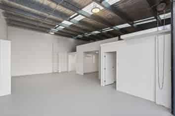 Estate Realisation - Toy shed or Trades Unit 