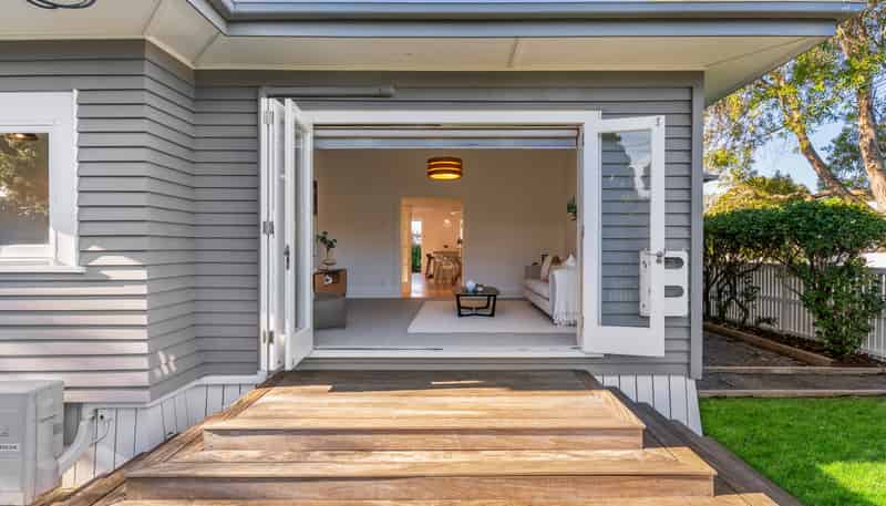 85 Kiwi Road, Point Chevalier