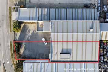 Warehouse with Apartment option