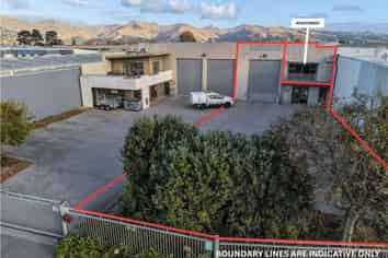 Warehouse with Apartment option