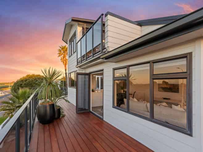 368 Papamoa Beach Road, Papamoa Beach