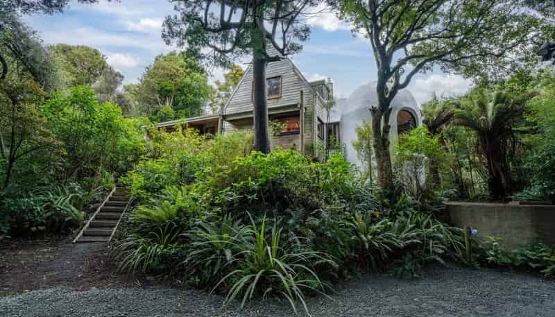 64 Marama Avenue South, Otatara