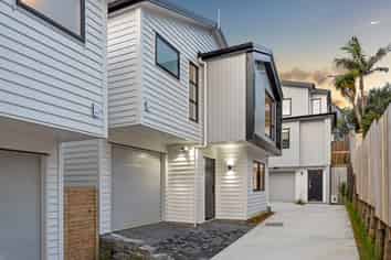 33C Garadice Road, Rothesay Bay