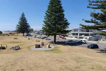 1/45 Marine Parade, Mount Maunganui