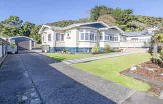27 Byron Street, GREYMOUTH
