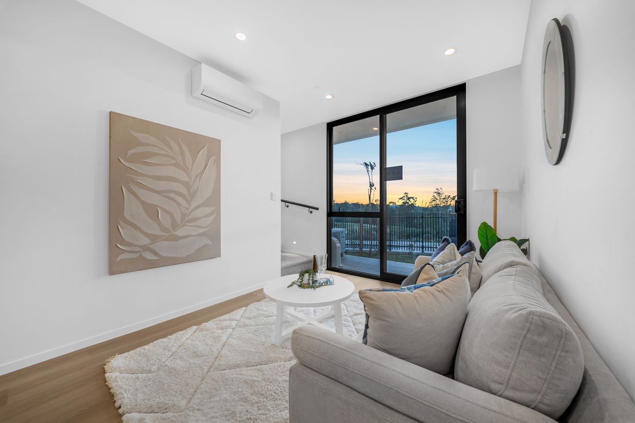 Premium New Build with Reserve Views! – pohled 3