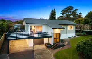 4 Halcombe Place, Green Bay