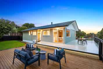 4 Halcombe Place, Green Bay