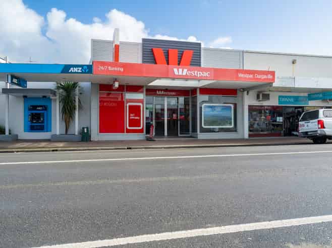 Asking $845,000 (9%) – Leased to Westpac