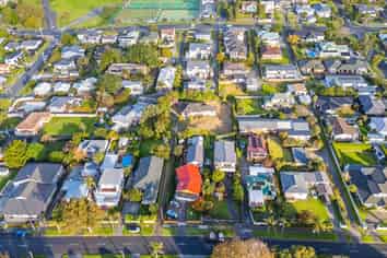 29  McIntyre Road, Mangere Bridge