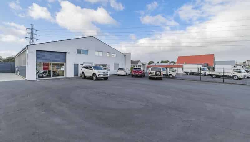 184 Great South Road, Takanini