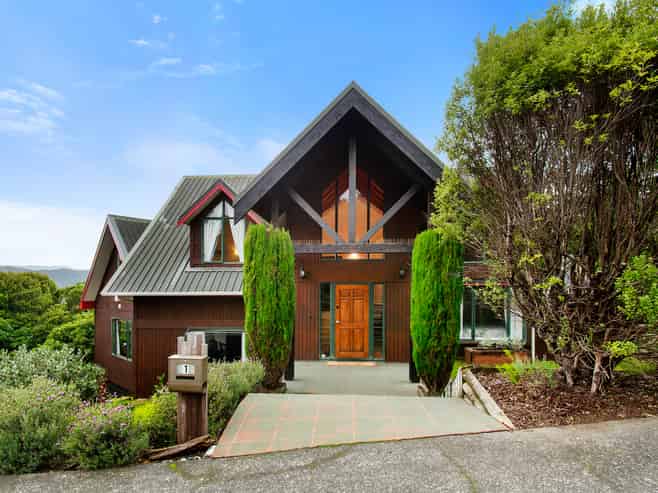 1 Avonlea Grove, Belmont