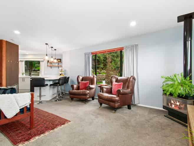1 Avonlea Grove, Belmont
