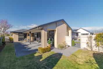 11 Waterford Avenue, Northwood