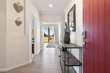 135B Hutchinson Road, Helensville