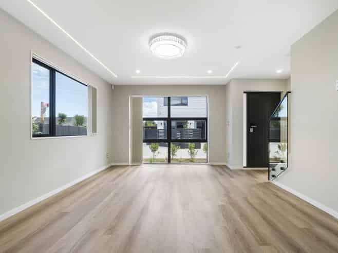 2/86 Luke Street, Otahuhu