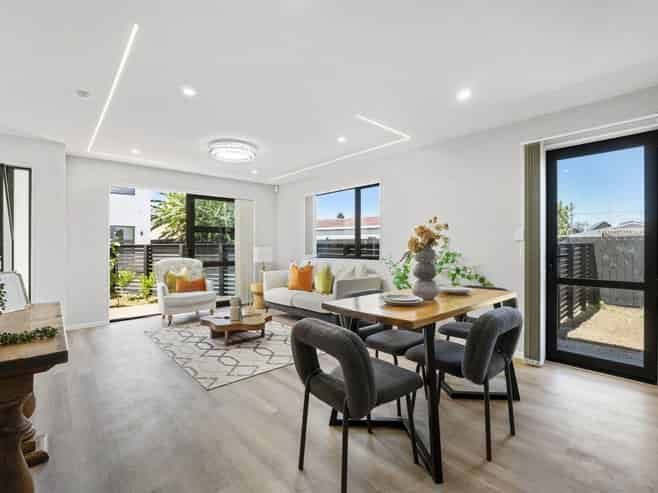 2/86 Luke Street, Otahuhu