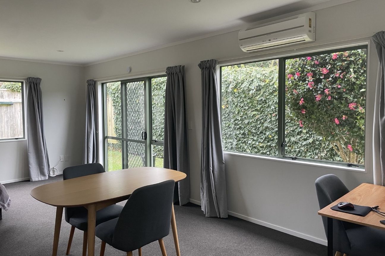 Neat and tidy 2 bedroom in Johnsonville - Widok 5