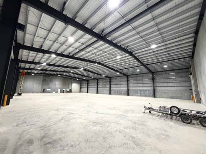 Premium, Large New Build Industrial