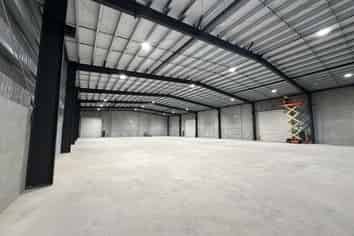 Premium, Large New Build Industrial