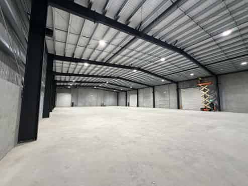 Premium, Large New Build Industrial