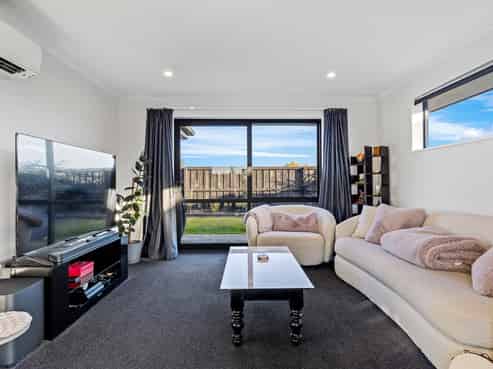 33 Lock Crescent, Kaiapoi