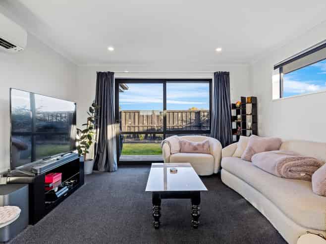 33 Lock Crescent, Kaiapoi