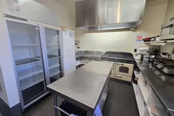 23-27 Campbell Street -    The Flying Pig, Duntroon