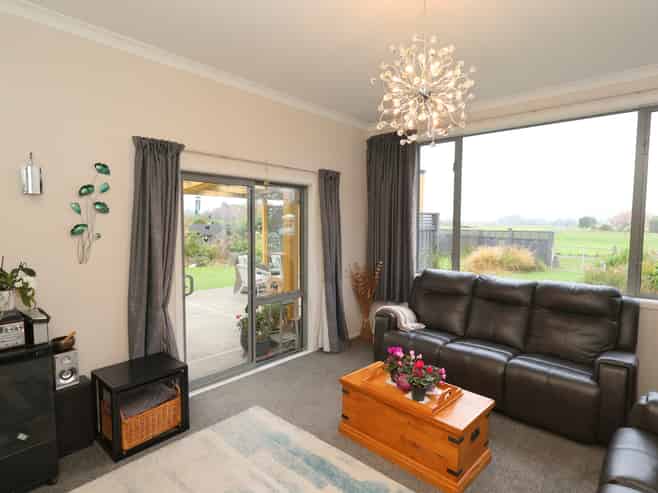 15 Gardiner Road, Kennington