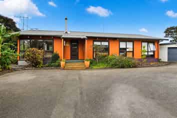 18 Rhonda Avenue, Deanwell