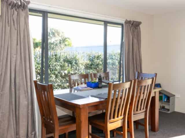 8A High Street, Renwick