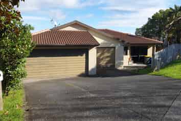 22 Baulcomb Parade, Windsor Park