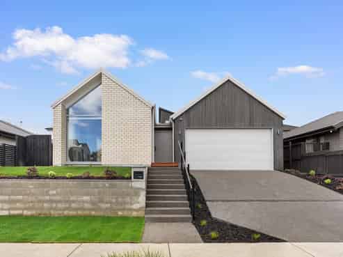 17 Akakura Terrace, Peacocke