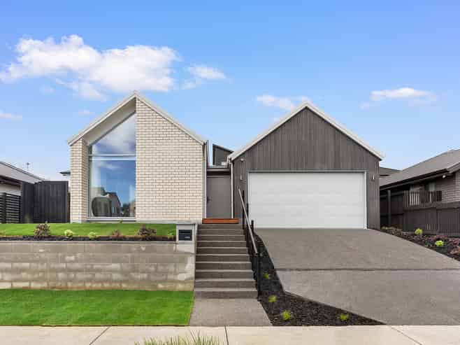 17 Akakura Terrace, Peacocke