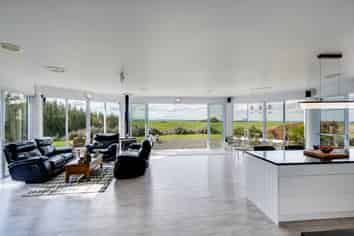 573a Whakapirau Road, Maraekakaho