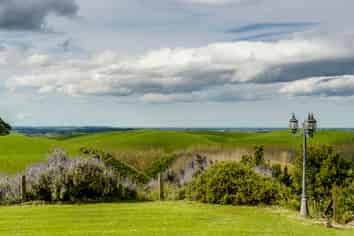 573a Whakapirau Road, Maraekakaho