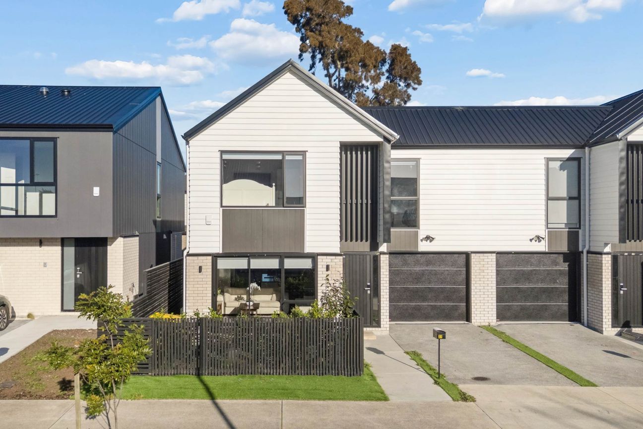 Smart, Stylish & Spacious – A Must-See Takanin... - View 2