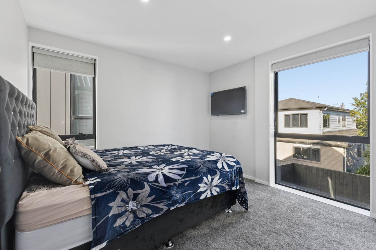Smart, Stylish & Spacious – A Must-See Takanin... - View 6