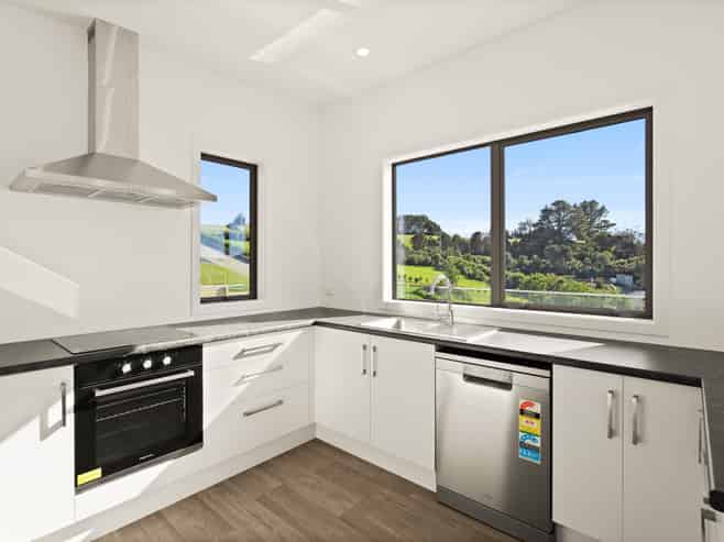 8 Stoney Bay Lane, Cable Bay