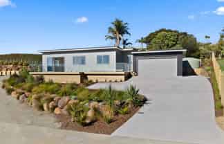 8 Stoney Bay Lane, Cable Bay