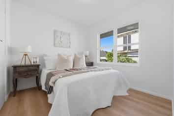 2/5 Eban Avenue, Hillcrest