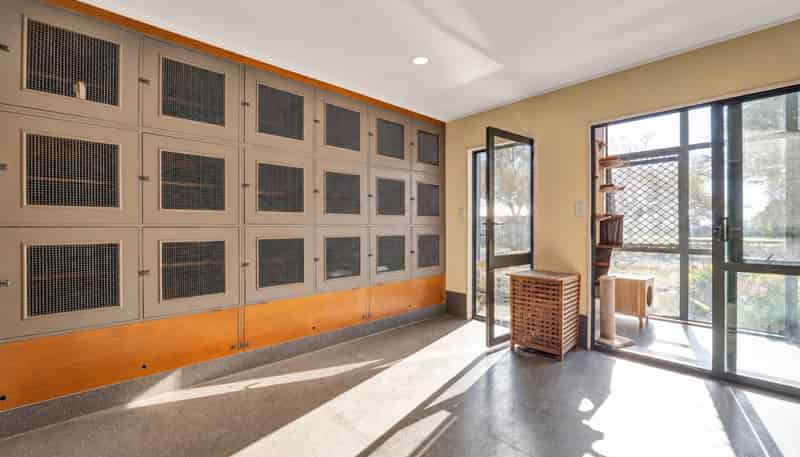 1384 Egmont Road, Egmont Village