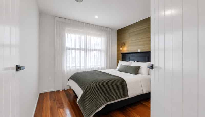 1384 Egmont Road, Egmont Village