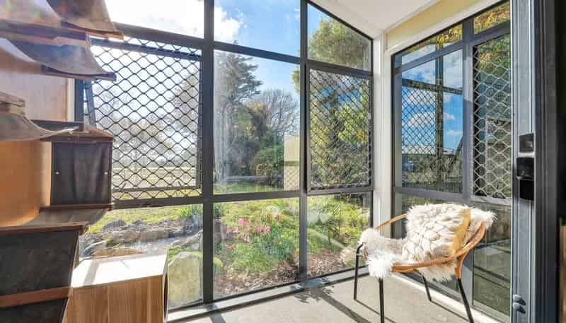 1384 Egmont Road, Egmont Village